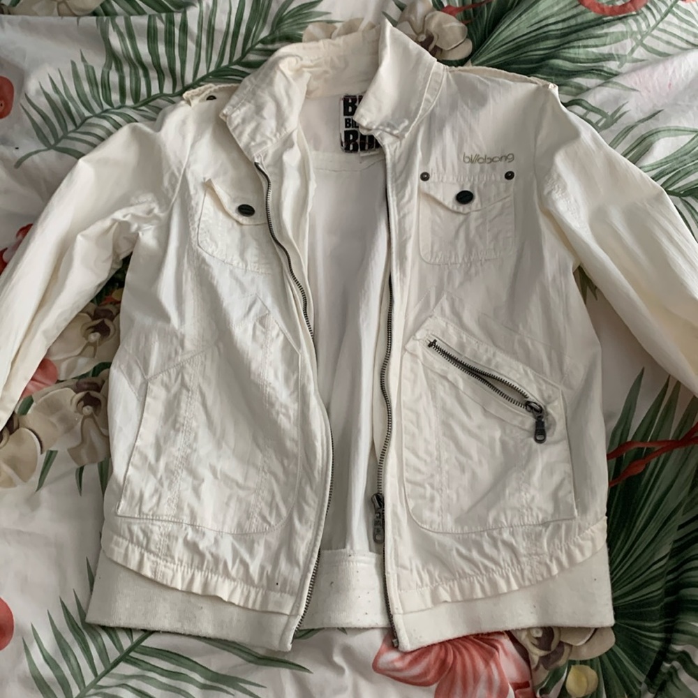 Billabong jean jacket, barely worn